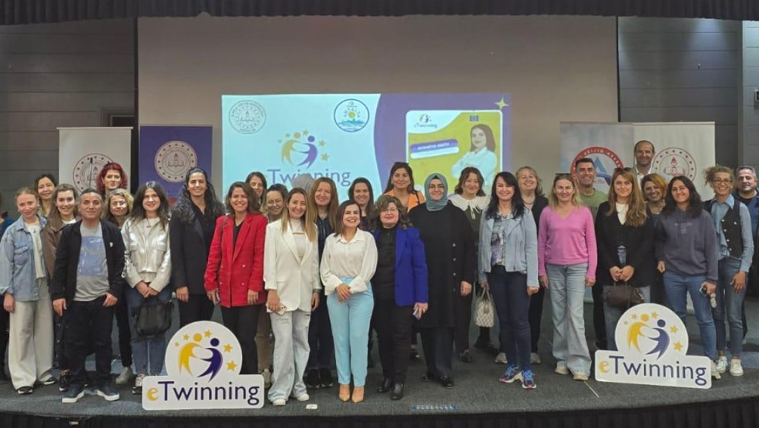 eTwinning Bilgilendirme Toplantıları Gerçekleştirildi