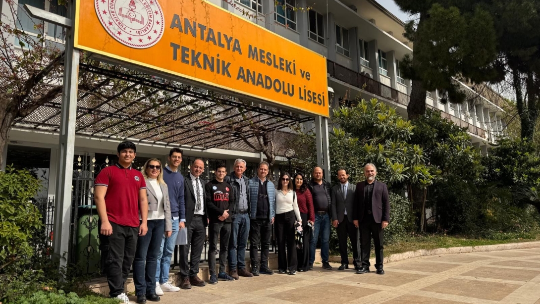 Antalya'da Mesleki Eğitimi Güçlendiren Erasmus+ İş Birliği!